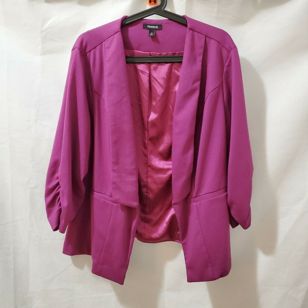 Torrid Women's 2/ 2X Purple 3/4 Sleeve Open Blazer